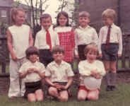 alan7group_800.jpg (49918 bytes)