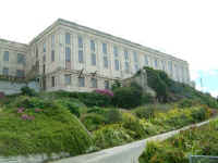 big_house.jpg (45329 bytes)